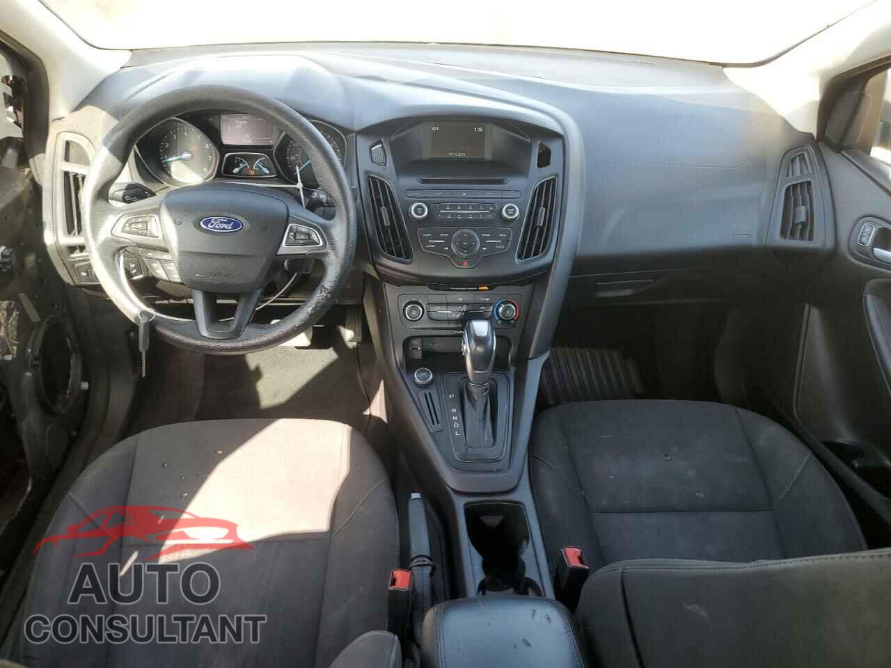 FORD FOCUS 2015 - 1FADP3F23FL289430
