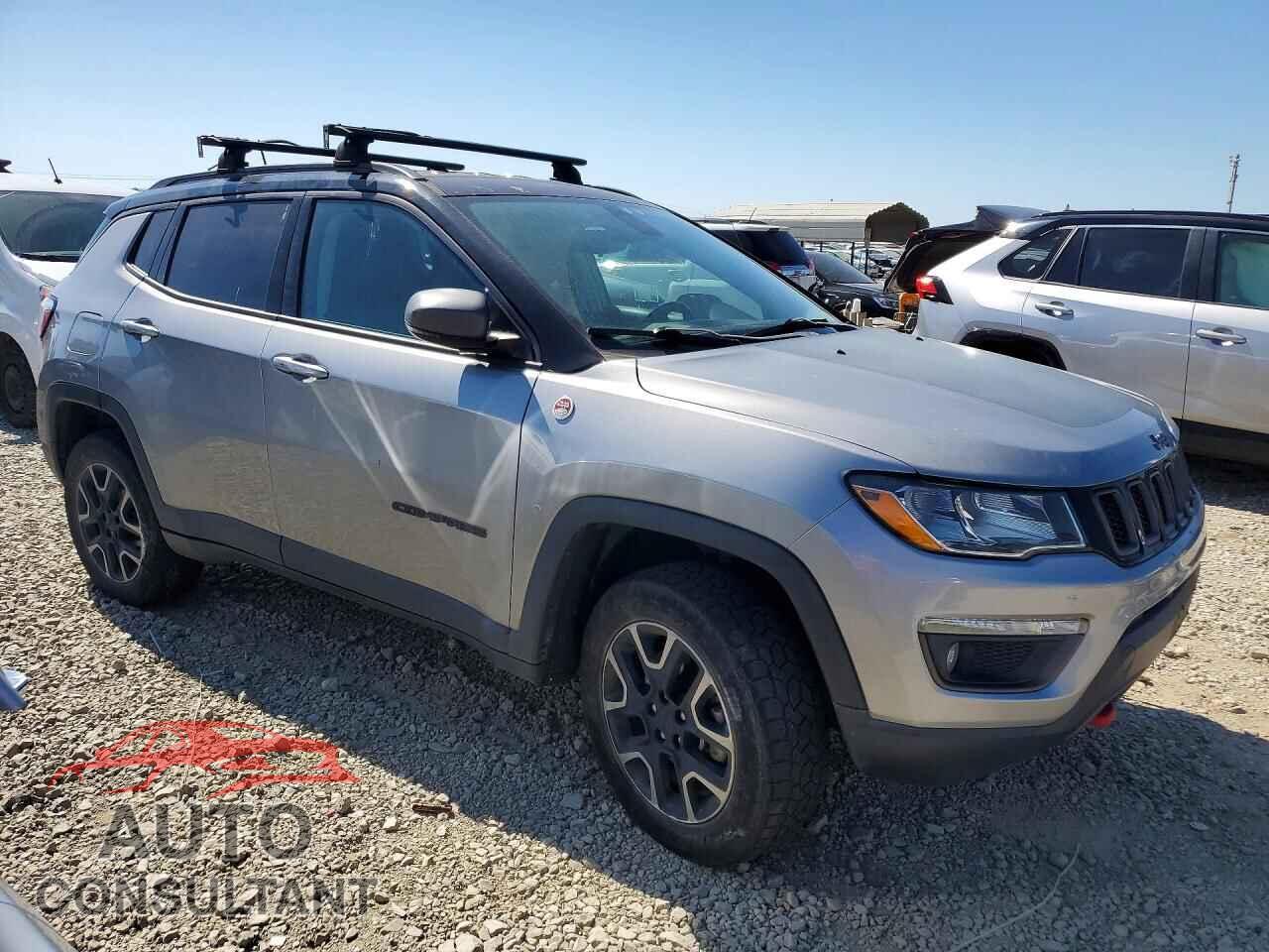 JEEP COMPASS 2019 - 3C4NJDDB4KT748133