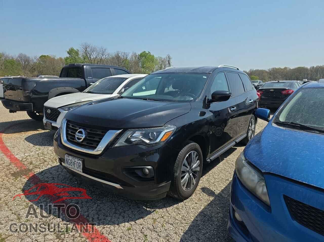 NISSAN PATHFINDER 2019 - 5N1DR2MN5KC616508