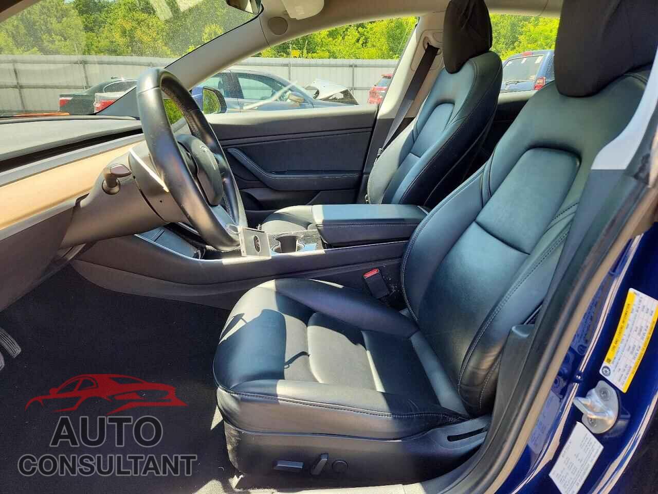 TESLA MODEL 3 2019 - 5YJ3E1EA9KF299479