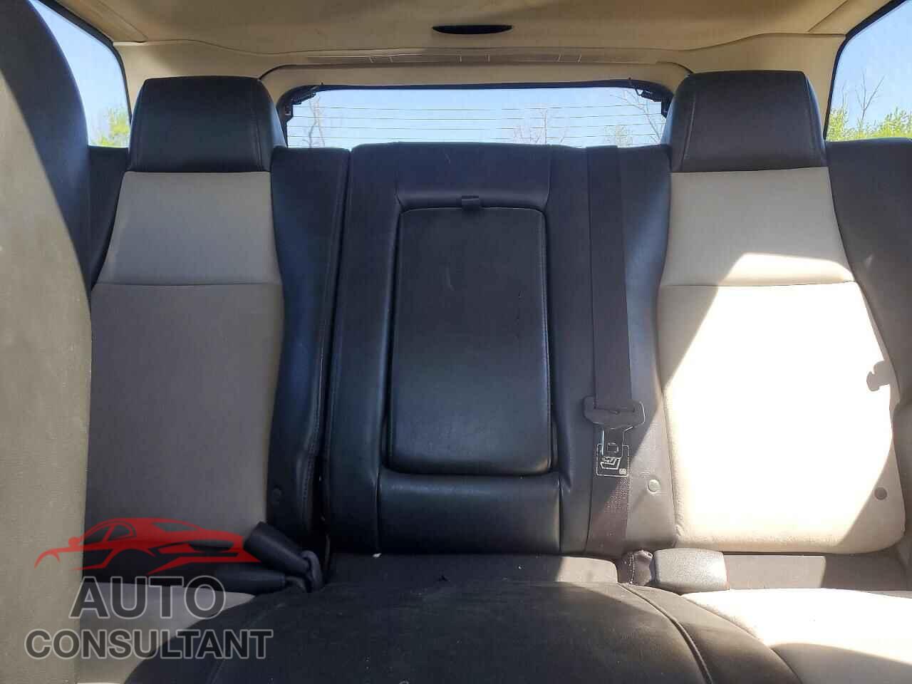 JEEP CHEROKEE 2010 - 1J4PR5GKXAC144562
