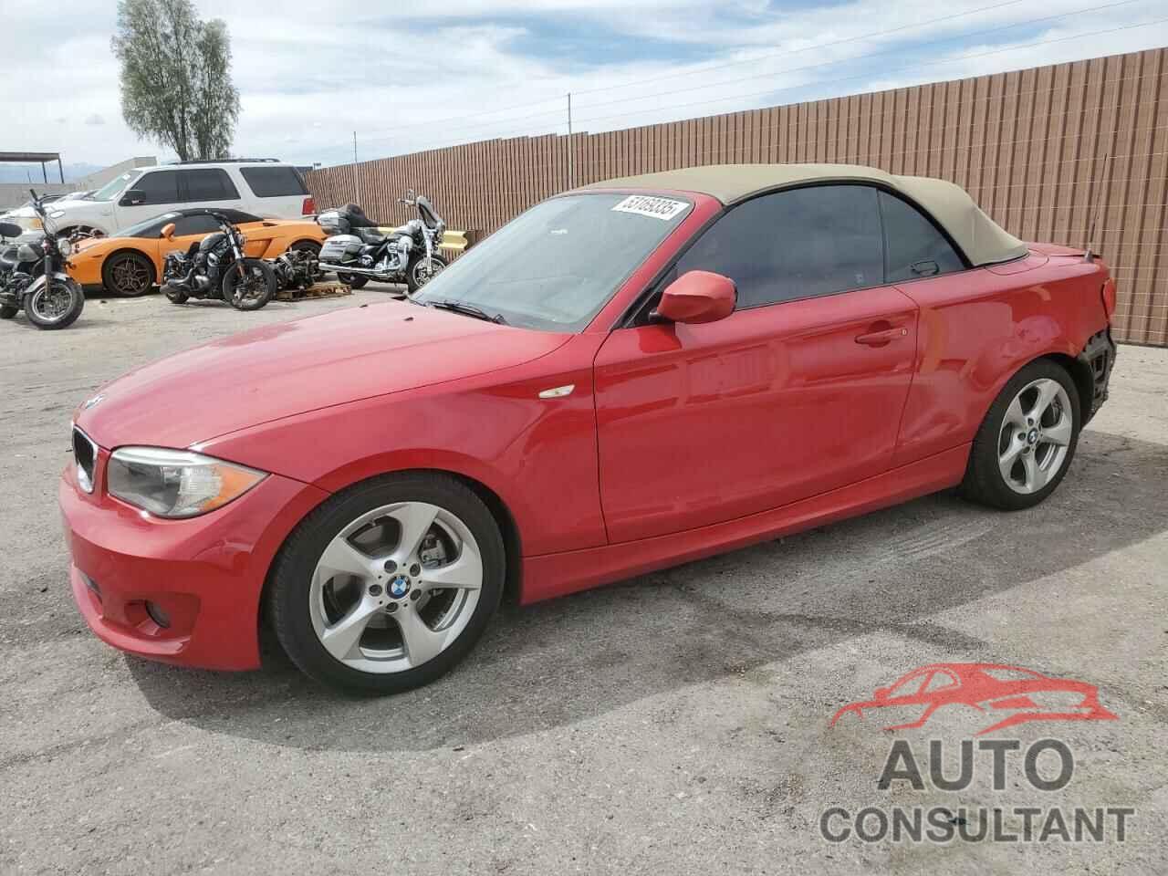 BMW 1 SERIES 2012 - WBAUL7C53CVM82511