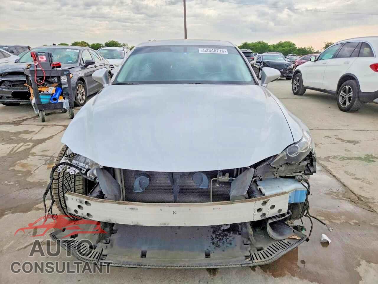 LEXUS IS 2015 - JTHCF1D2XF5027858