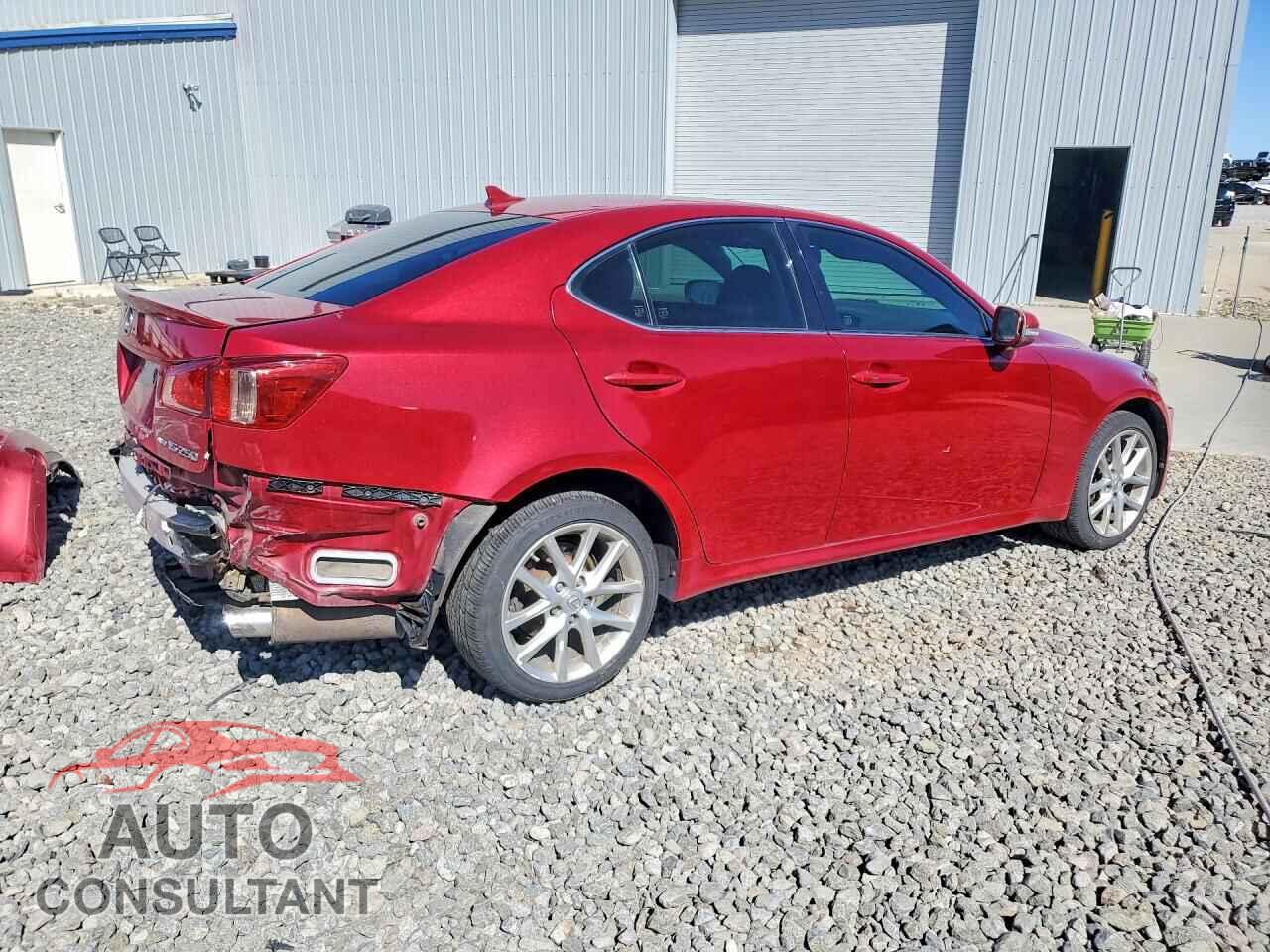 LEXUS IS 2012 - JTHCF5C20C5055043