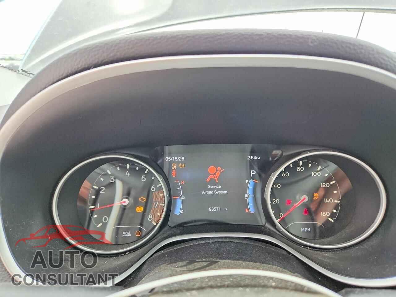 JEEP COMPASS 2018 - 3C4NJDCB4JT341526