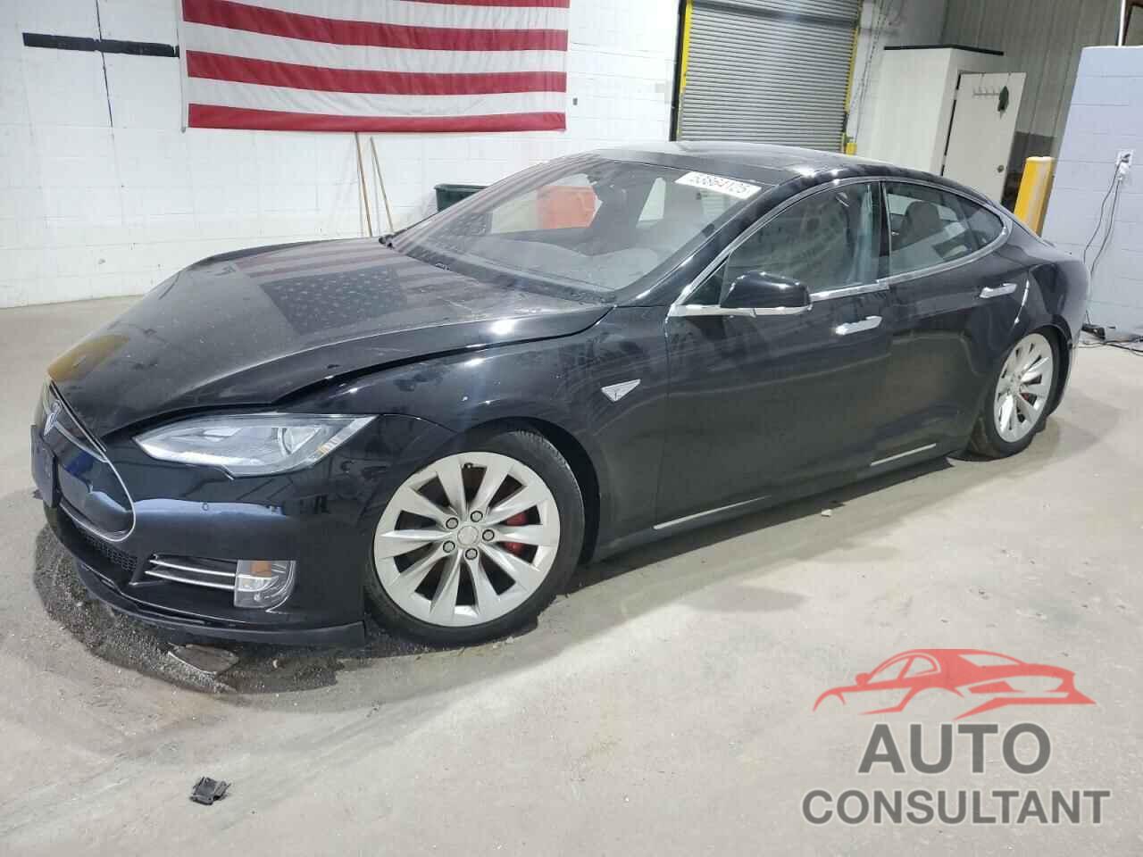 TESLA MODEL S 2016 - 5YJSA1E49GF124514