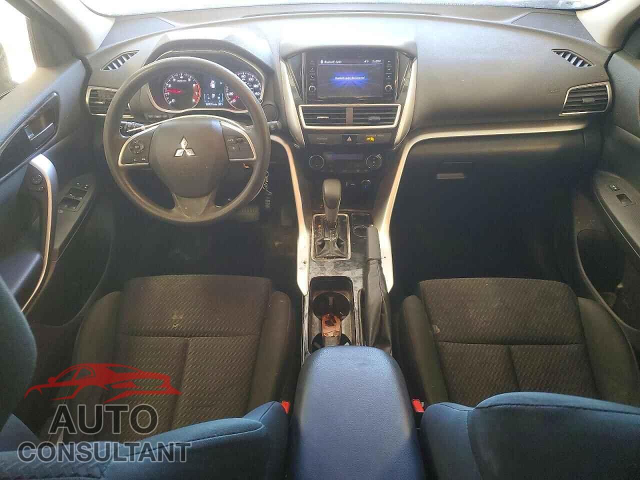 MITSUBISHI ECLIPSE 2018 - JA4AS3AA7JZ067855