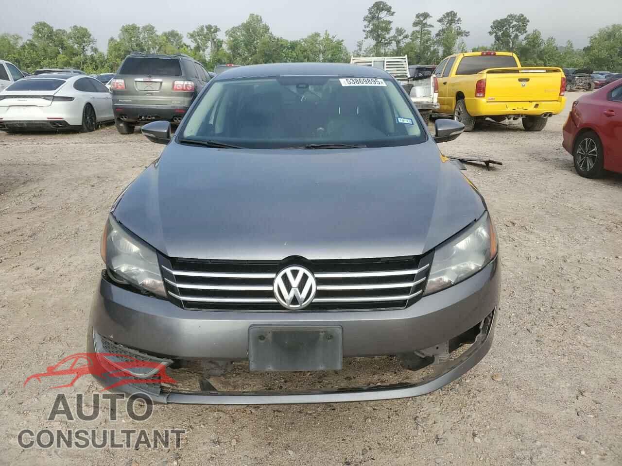 VOLKSWAGEN PASSAT 2012 - 1VWBP7A37CC061965
