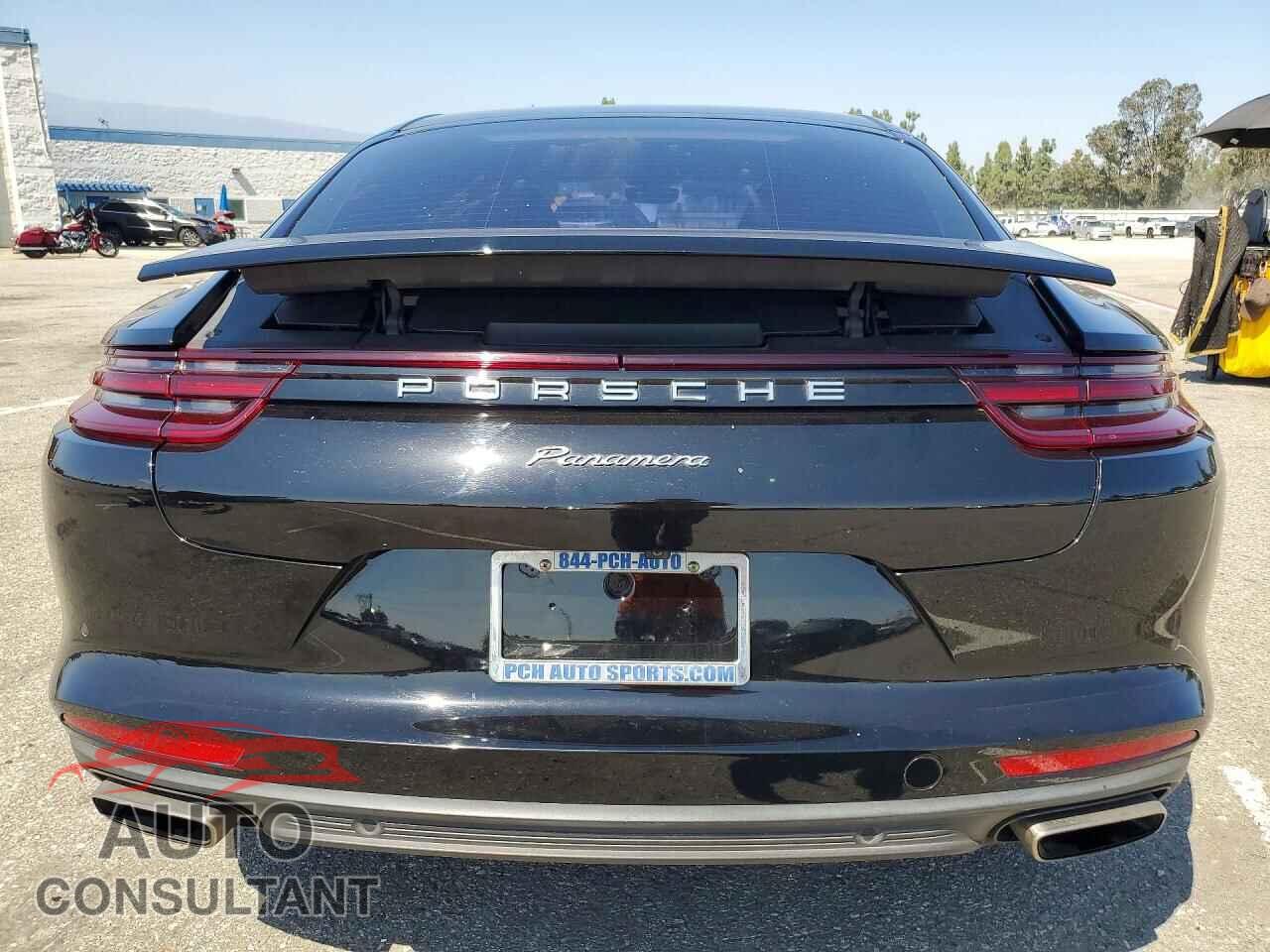 PORSCHE PANAMERA 2018 - WP0AA2A72JL103526