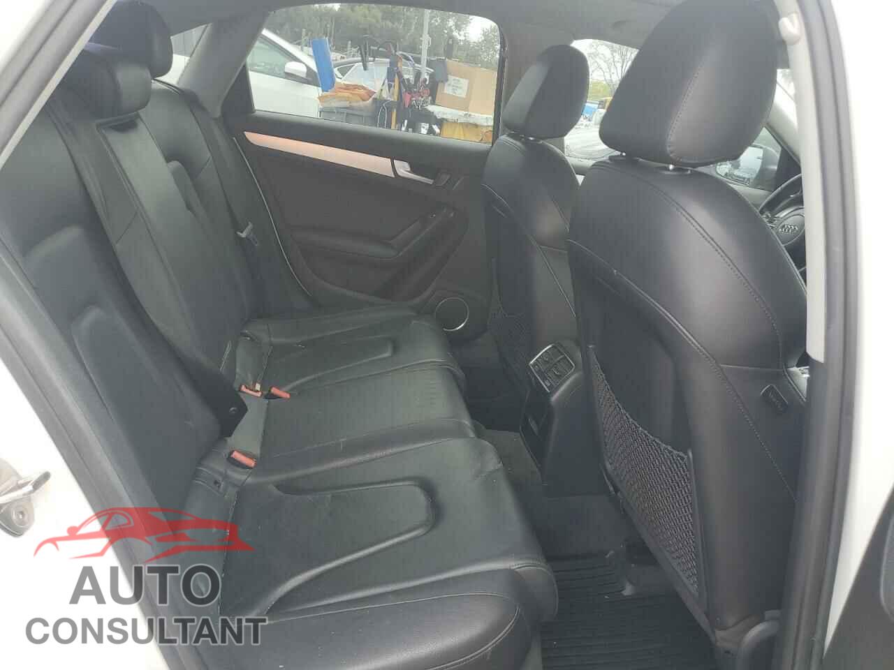 AUDI A4 2013 - WAUFFAFL1DN005598
