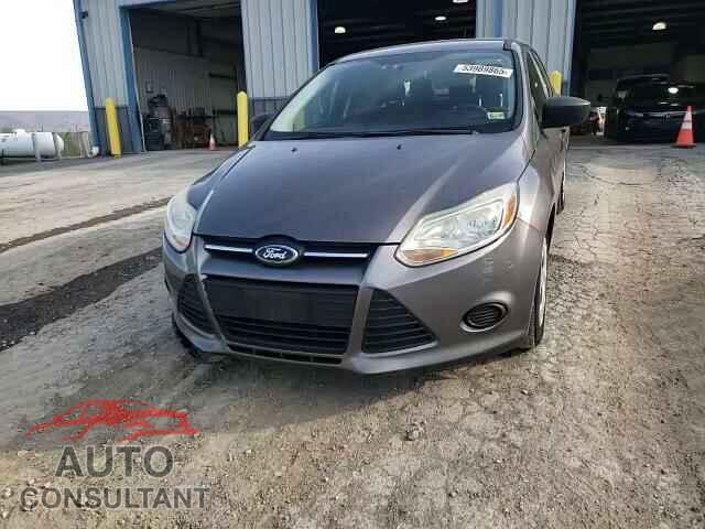 FORD FOCUS 2013 - 1FADP3E28DL136444