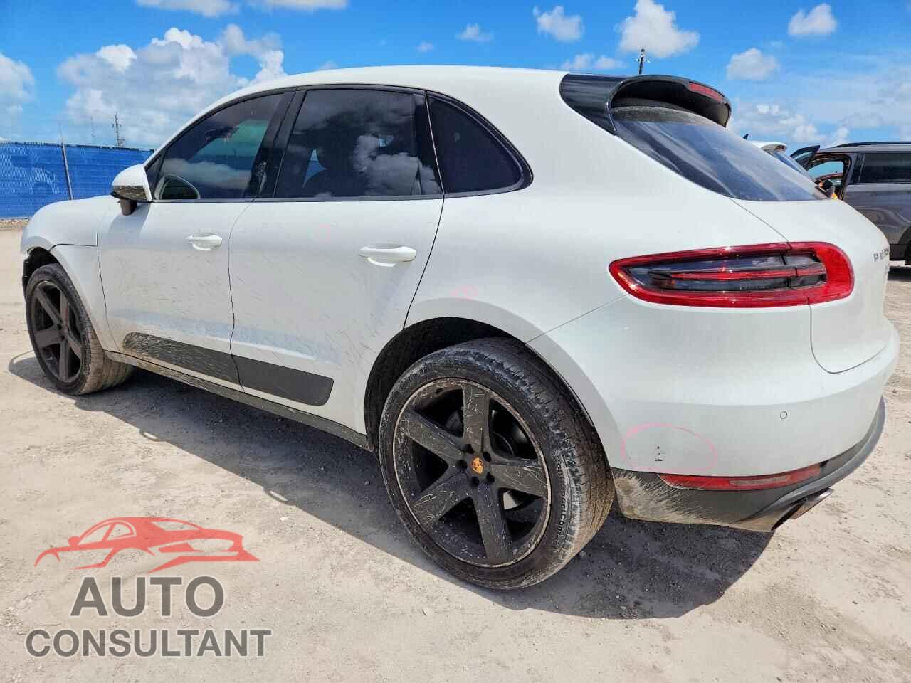 PORSCHE MACAN 2015 - WP1AB2A53FLB68158