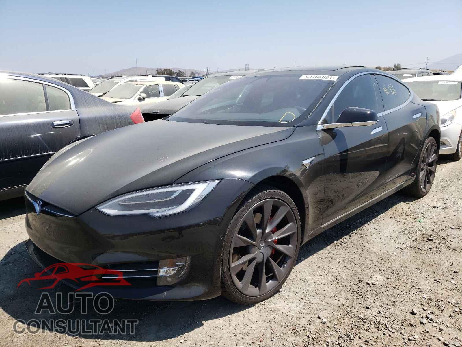 TESLA MODEL S 2018 - 5YJSA1E47JF237255