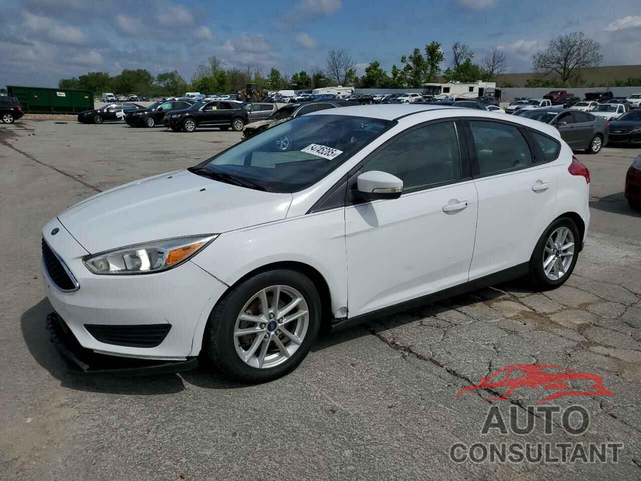 FORD FOCUS 2016 - 1FADP3K27GL351161