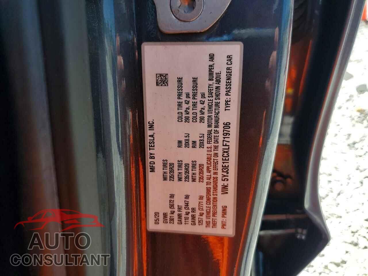 TESLA MODEL 3 2020 - 5YJ3E1ECXLF719706