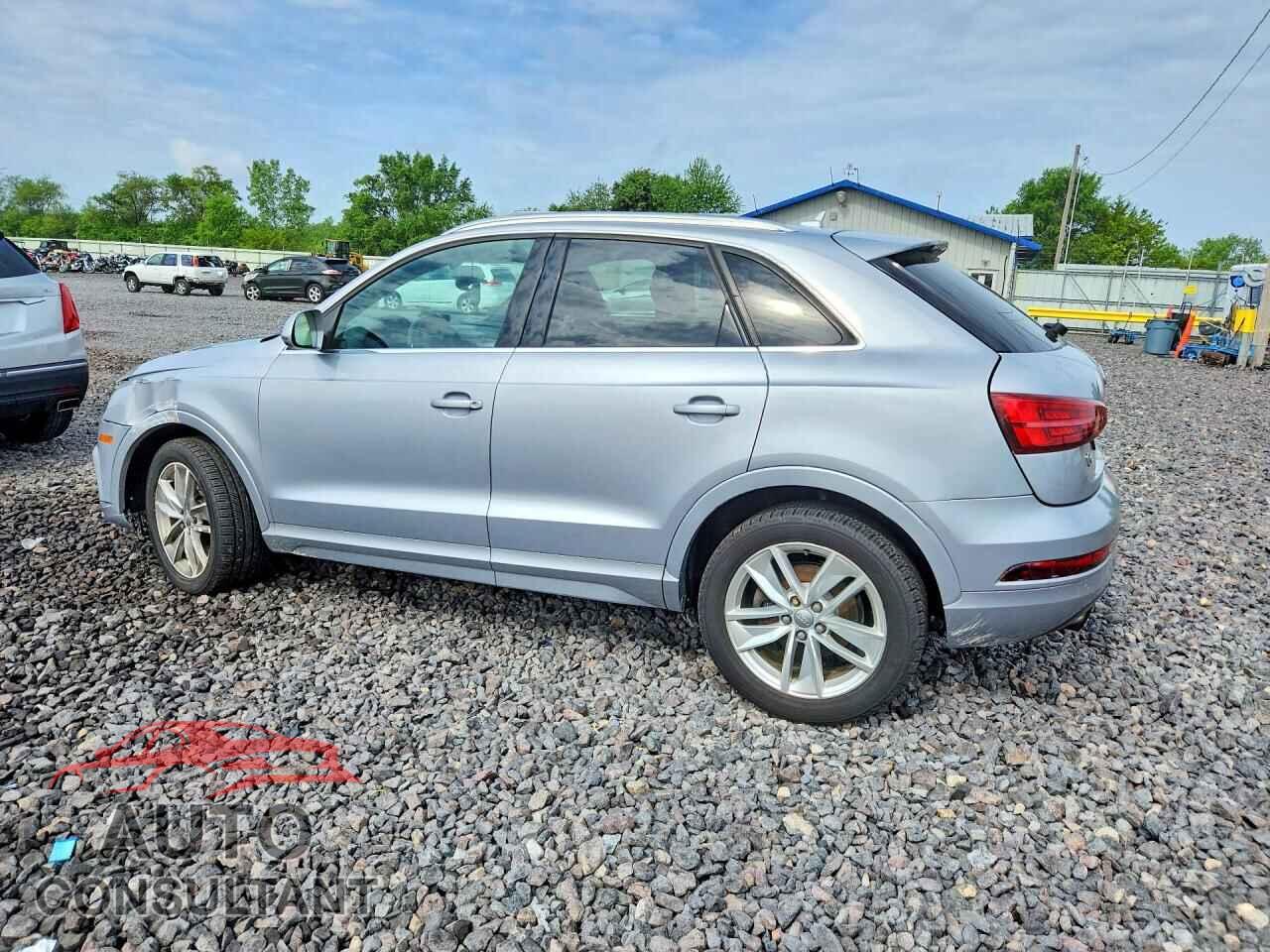 AUDI Q3 2017 - WA1JCCFS2HR001058