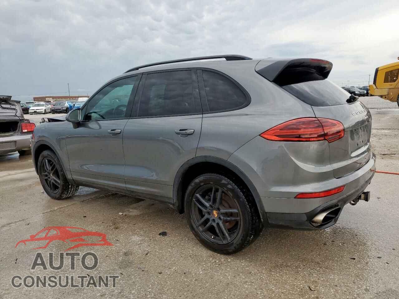 PORSCHE CAYENNE 2018 - WP1AA2A21JKA06438