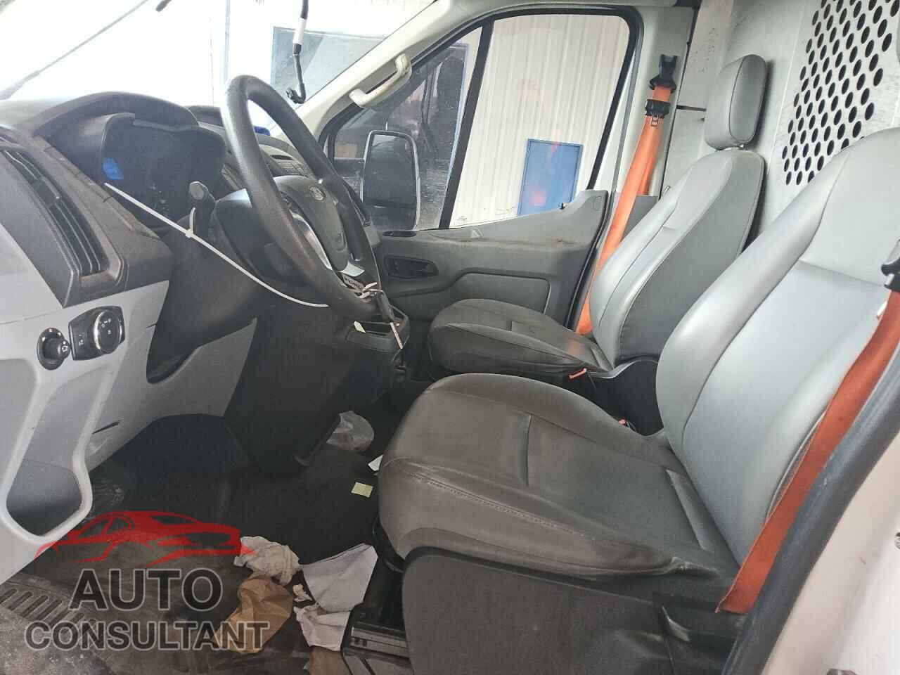 FORD TRANSIT 2018 - 1FTBW2CM5JKA36466