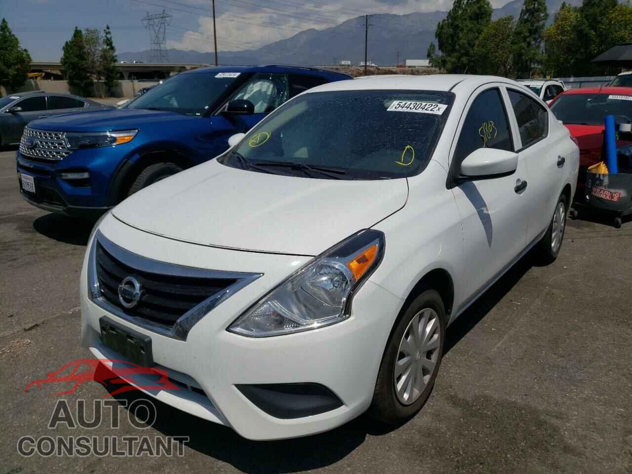 NISSAN VERSA 2019 - 3N1CN7AP3KL814350