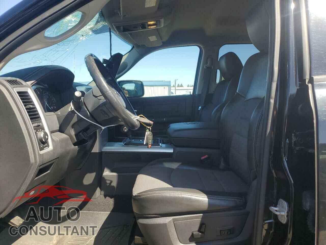 DODGE RAM 1500 2012 - 1C6RD7HT1CS327641
