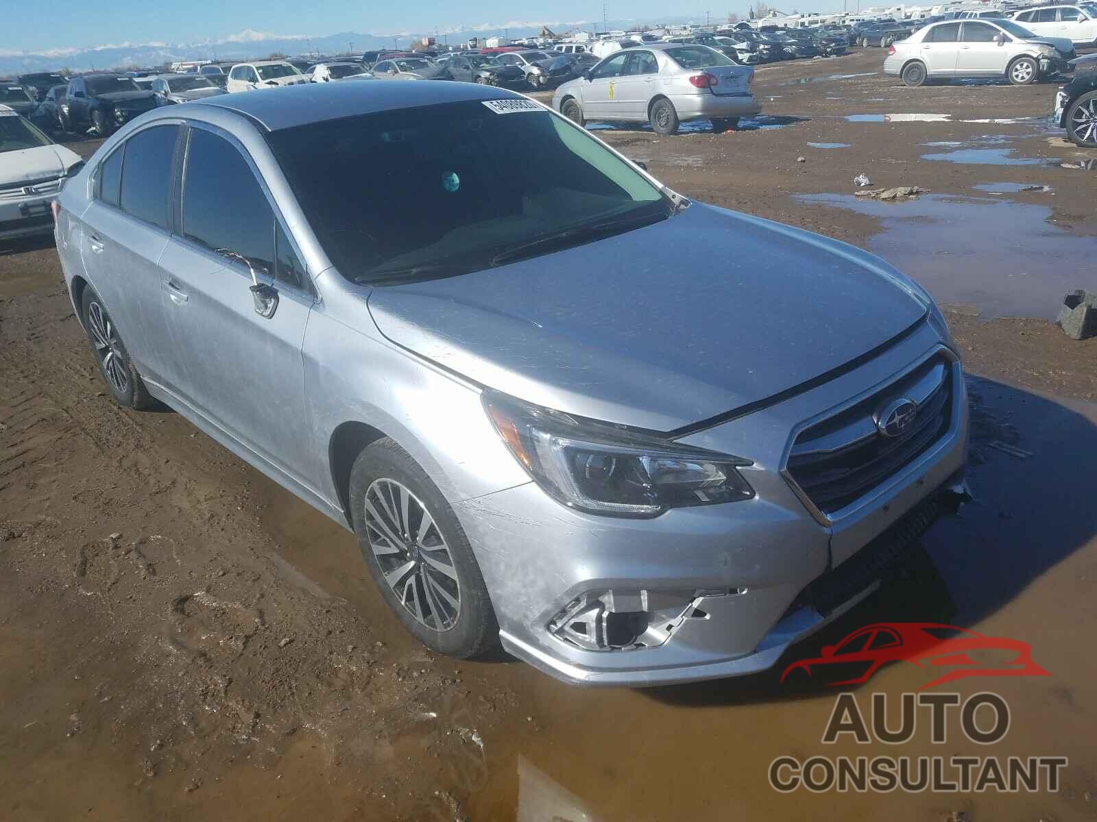 SUBARU LEGACY 2019 - 4S3BNAF69K3009230