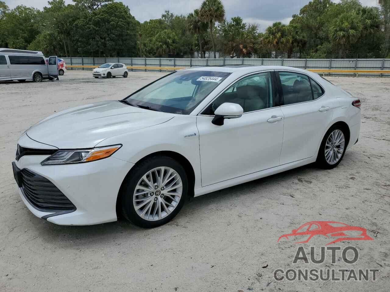 TOYOTA CAMRY 2020 - 4T1F31AK1LU015140