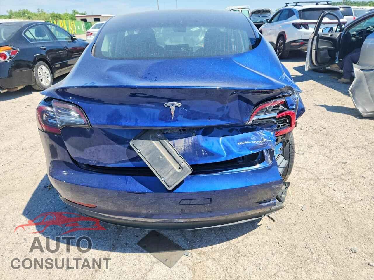 TESLA MODEL 3 2019 - 5YJ3E1EB2KF387718