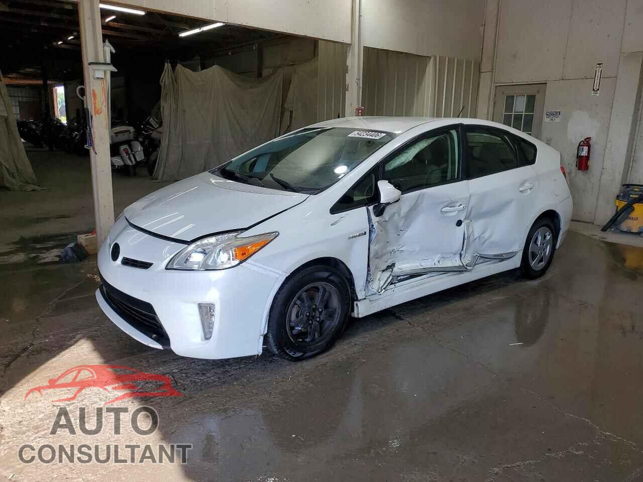 TOYOTA PRIUS 2015 - JTDKN3DU2F1900443