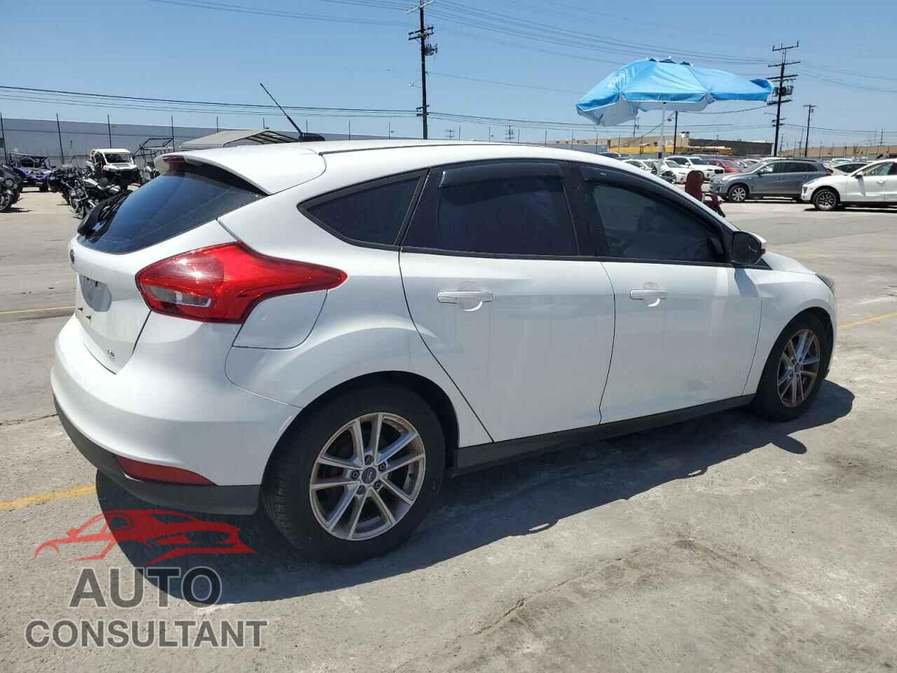 FORD FOCUS 2017 - 1FADP3K25HL224135