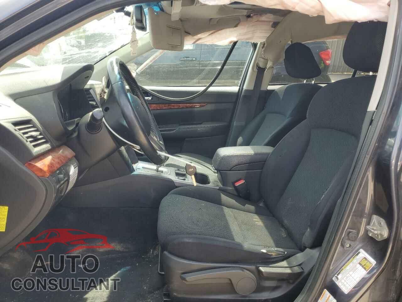 SUBARU OUTBACK 2010 - 4S4BRBKC9A3373227