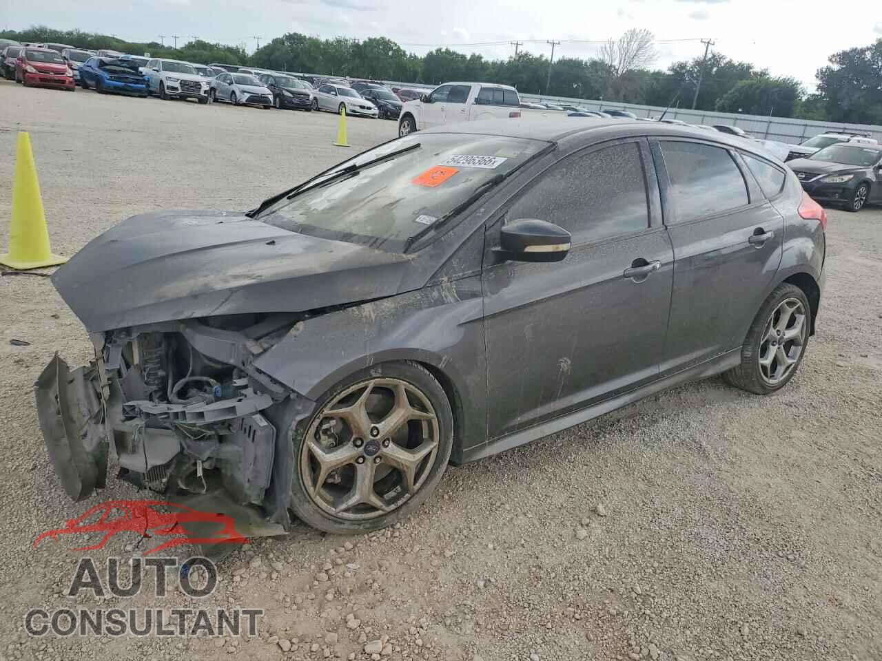 FORD FOCUS 2017 - 1FADP3L93HL244492