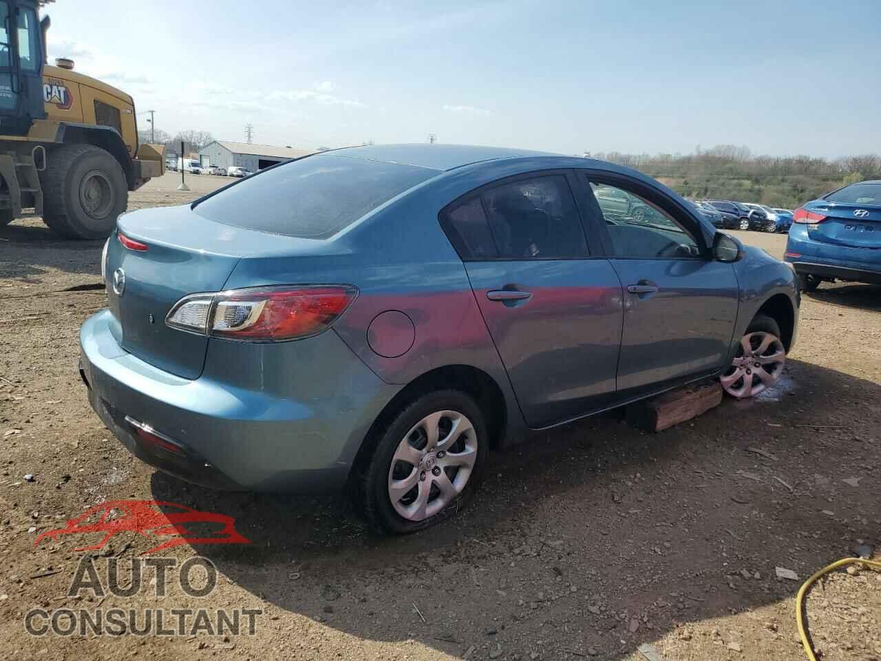 MAZDA 3 2011 - JM1BL1UG1B1372165