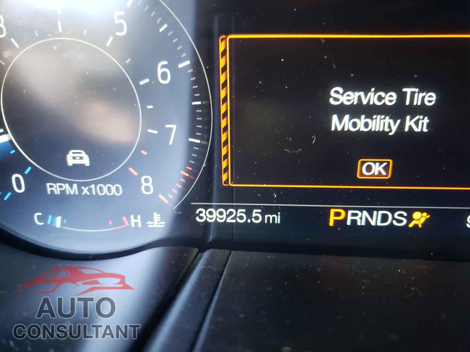 FORD MUSTANG 2018 - 1FA6P8CF5J5118480