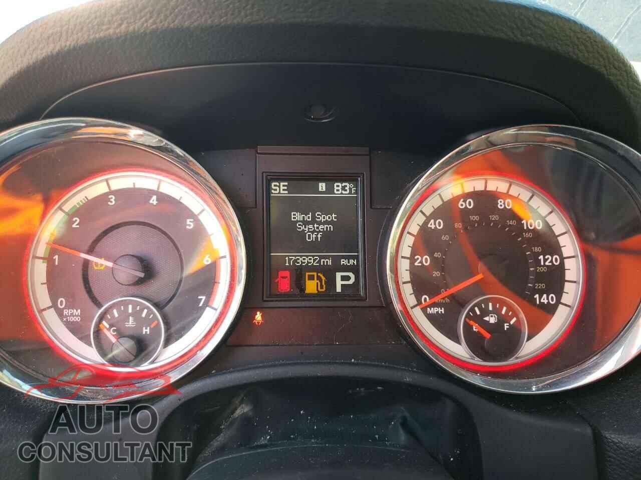 DODGE DURANGO 2013 - 1C4SDJET3DC580127