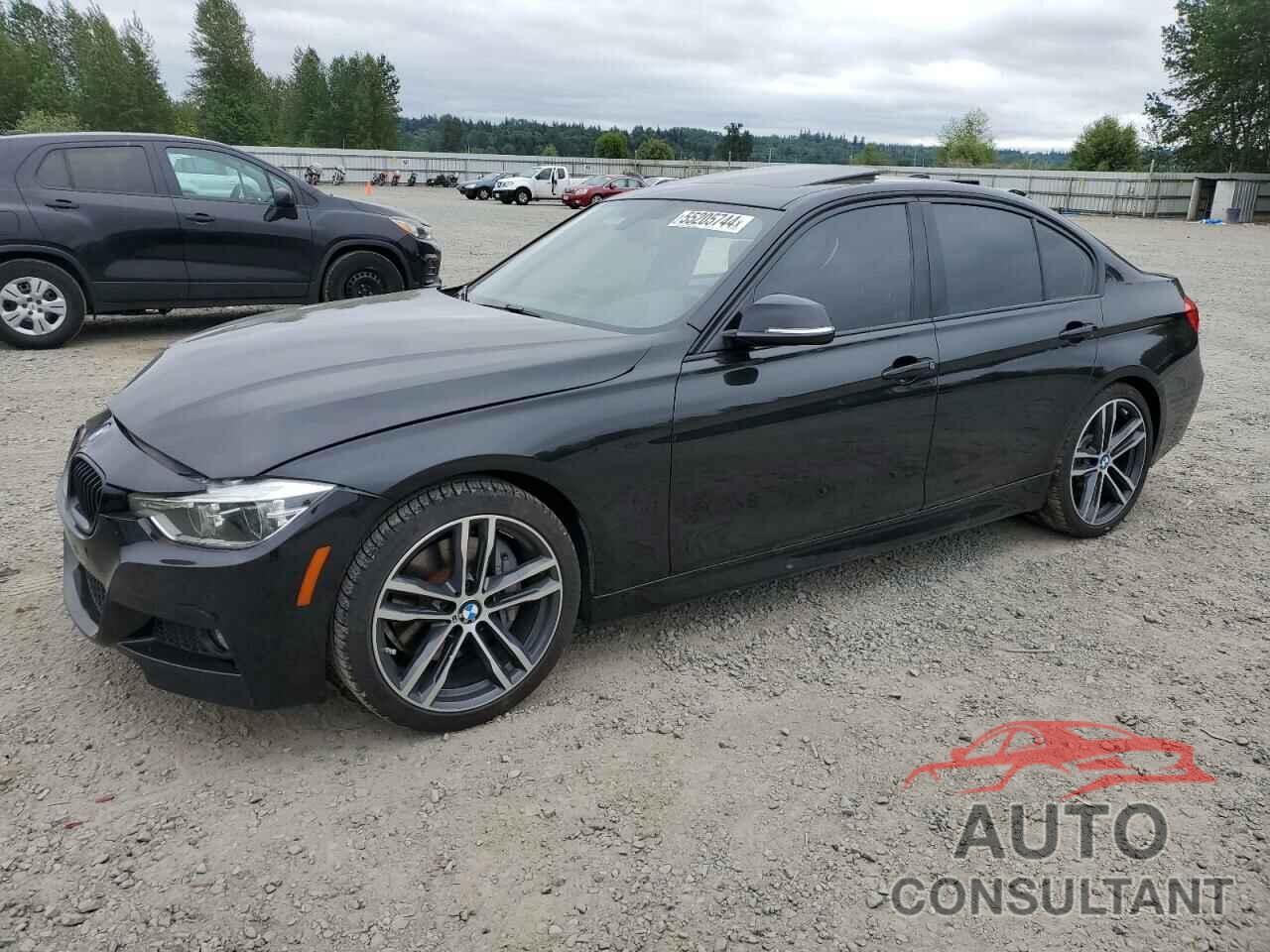 BMW 3 SERIES 2018 - WBA8B3G57JNV01193