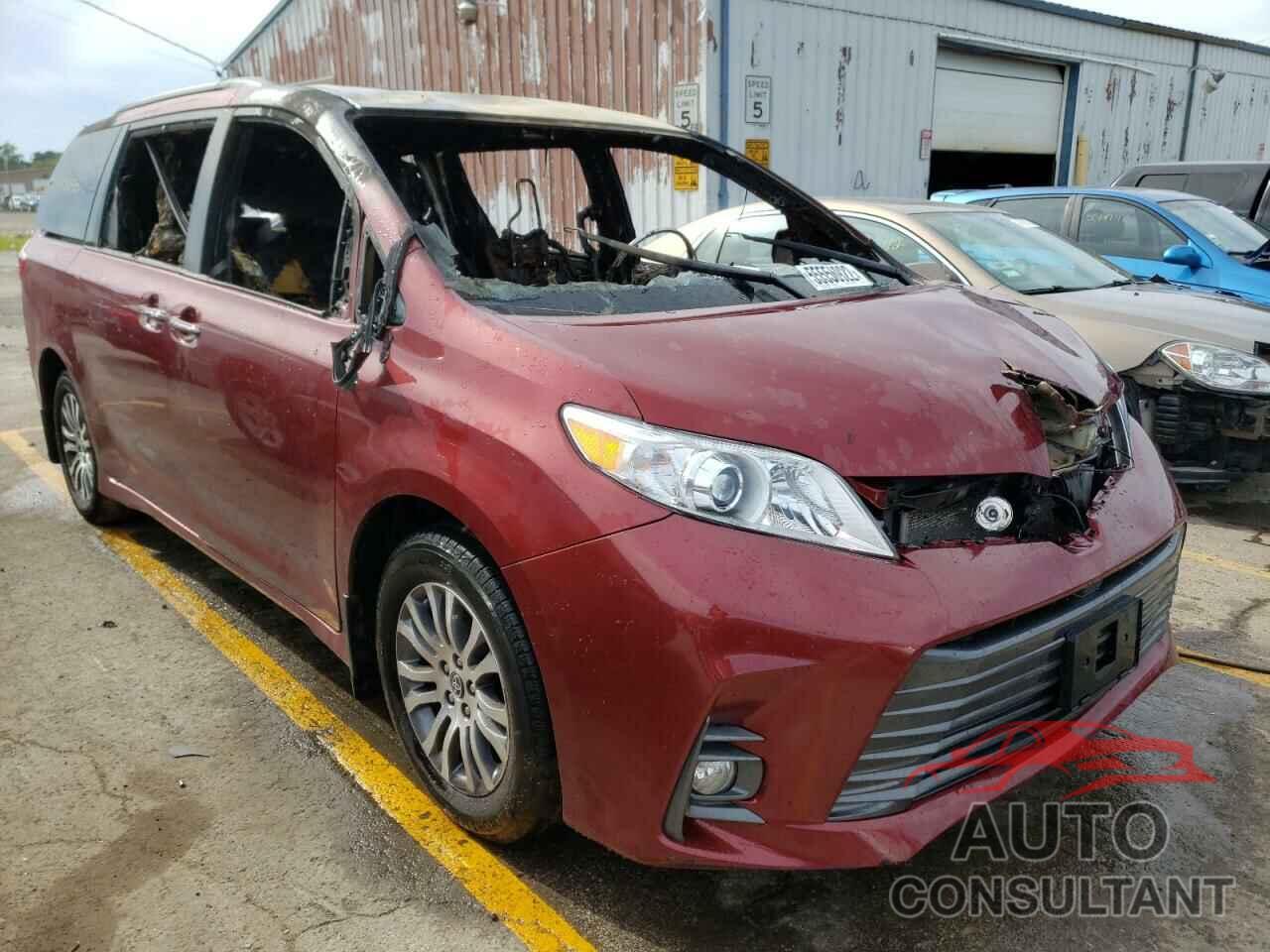 TOYOTA SIENNA 2020 - 5TDYZ3DC8LS084813