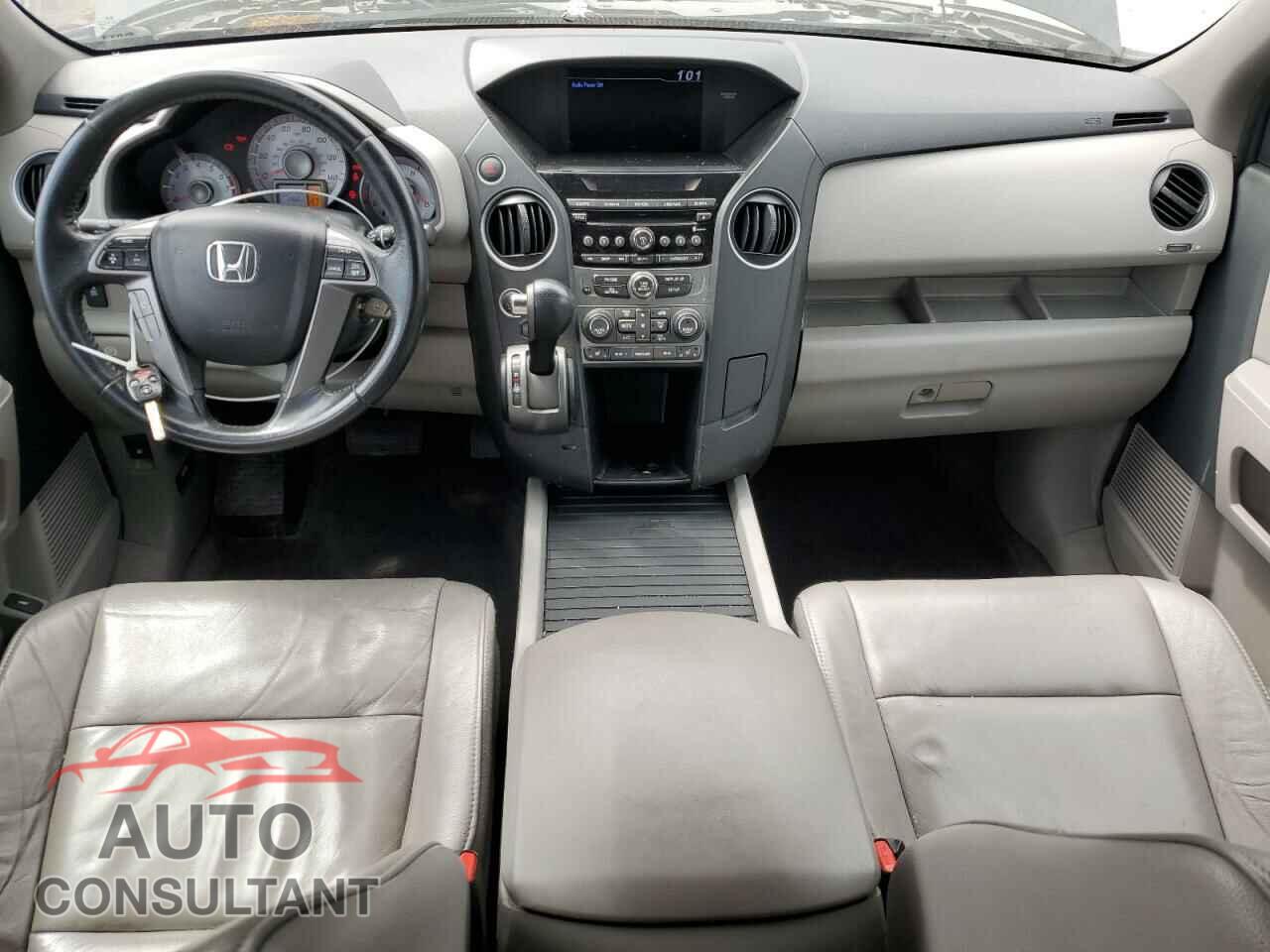 HONDA PILOT 2013 - 5FNYF4H53DB019707