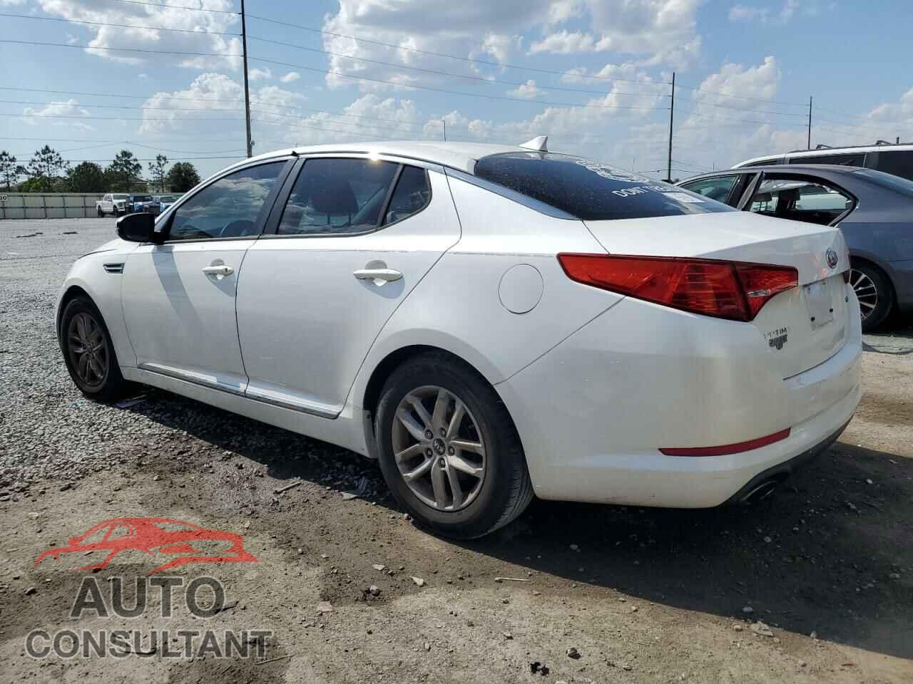KIA OPTIMA 2011 - KNAGM4A75B5130574
