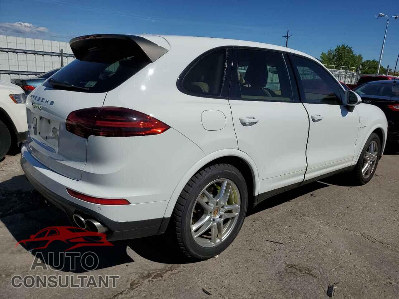 PORSCHE CAYENNE 2017 - WP1AE2A28HLA68279