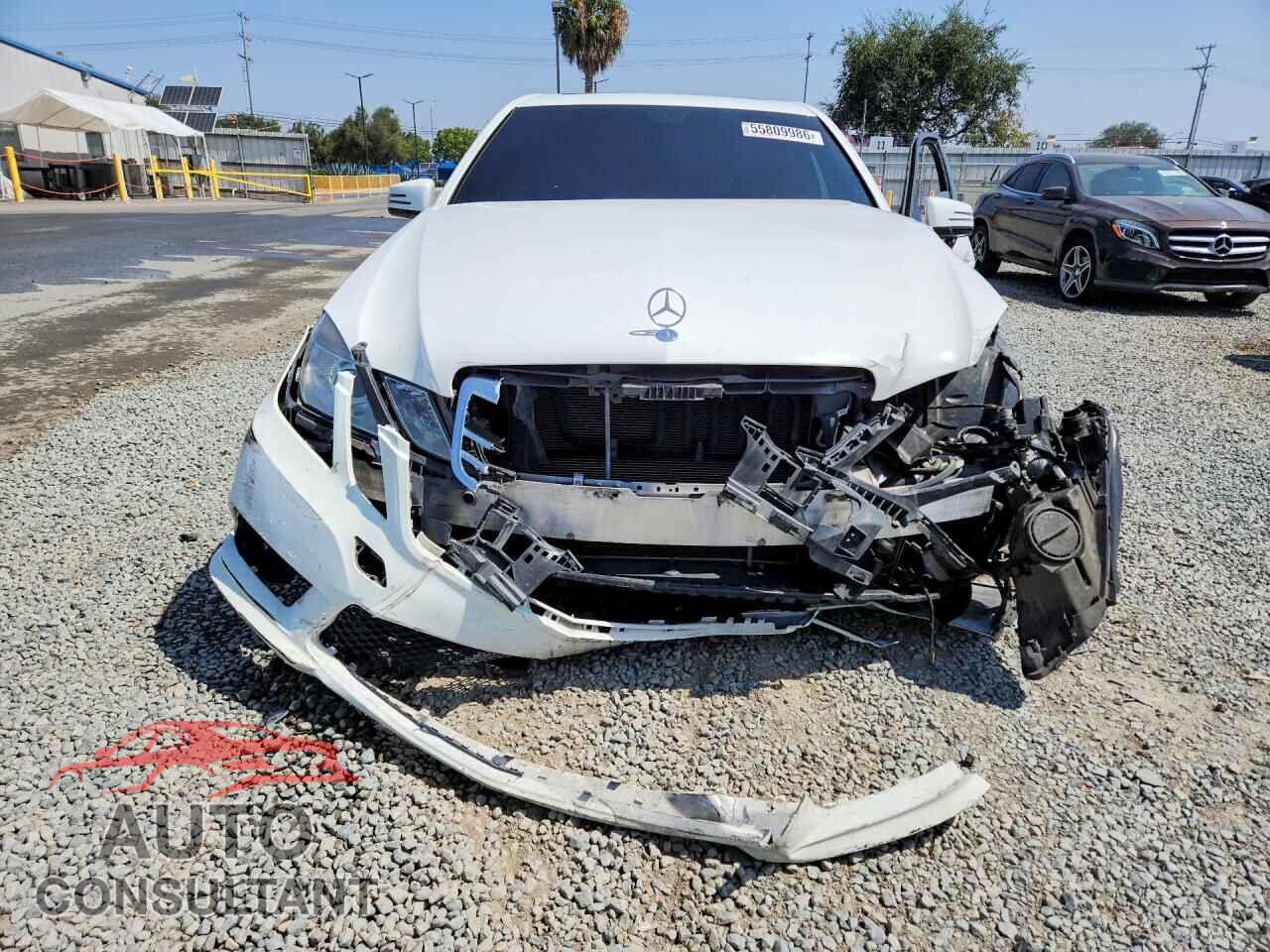 MERCEDES-BENZ E-CLASS 2013 - WDDHF5KB8DA704353