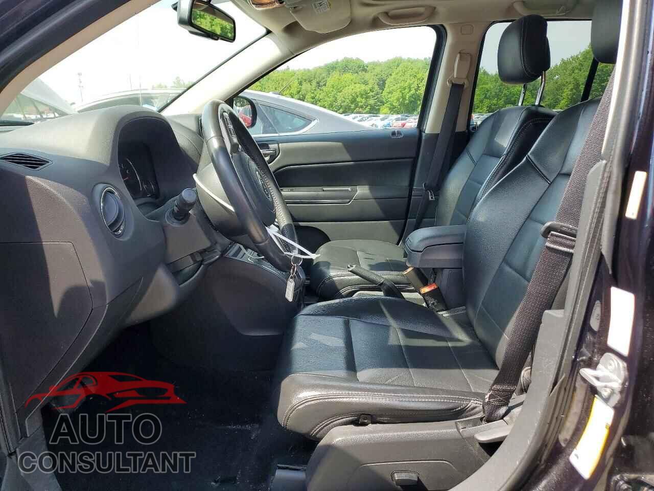 JEEP COMPASS 2011 - 1J4NF5FB1BD164048