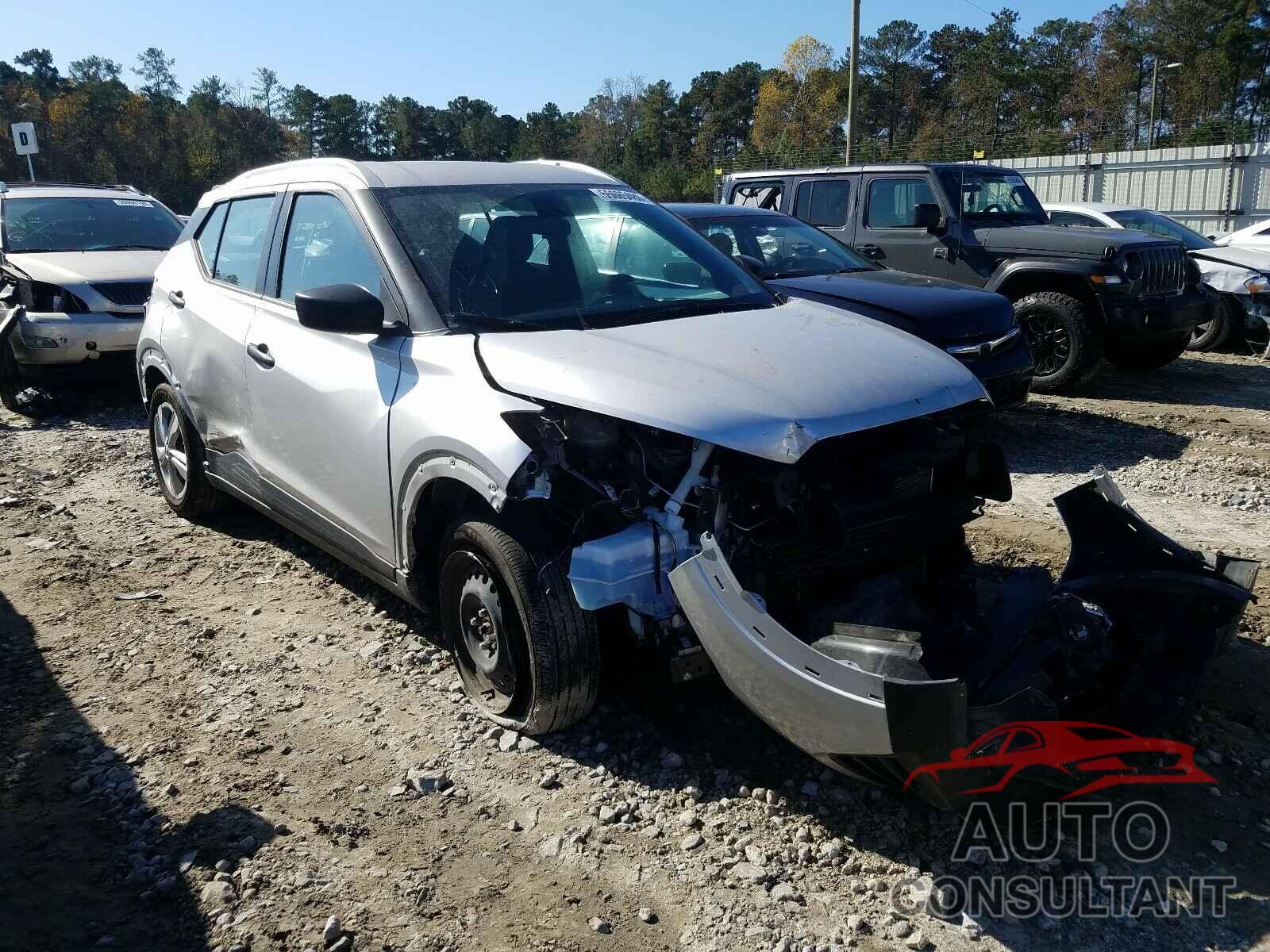 NISSAN KICKS 2019 - 3N1CP5CU4KL529562