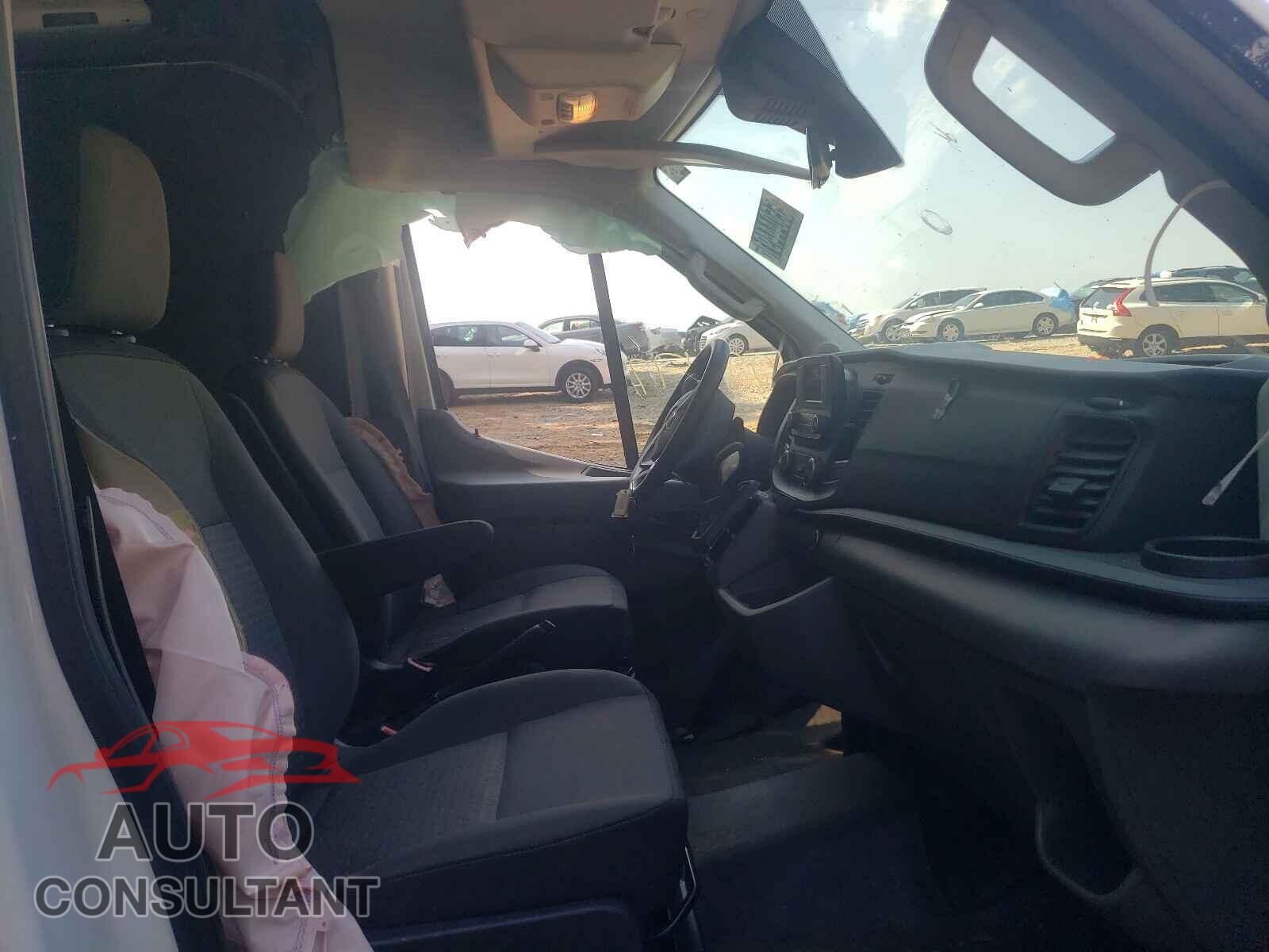 FORD TRANSIT CO 2020 - 1FTBR1C82LKA07367