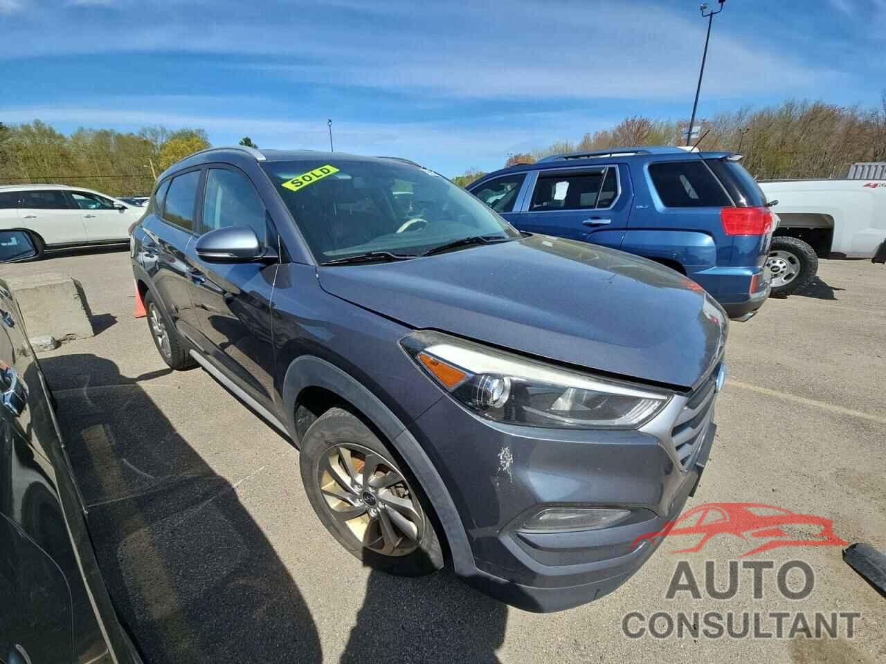 HYUNDAI TUCSON 2017 - KM8J3CA49HU532880