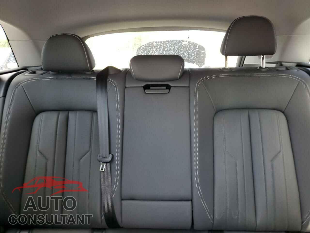 AUDI E-TRON 2019 - WA1LAAGE5KB021901