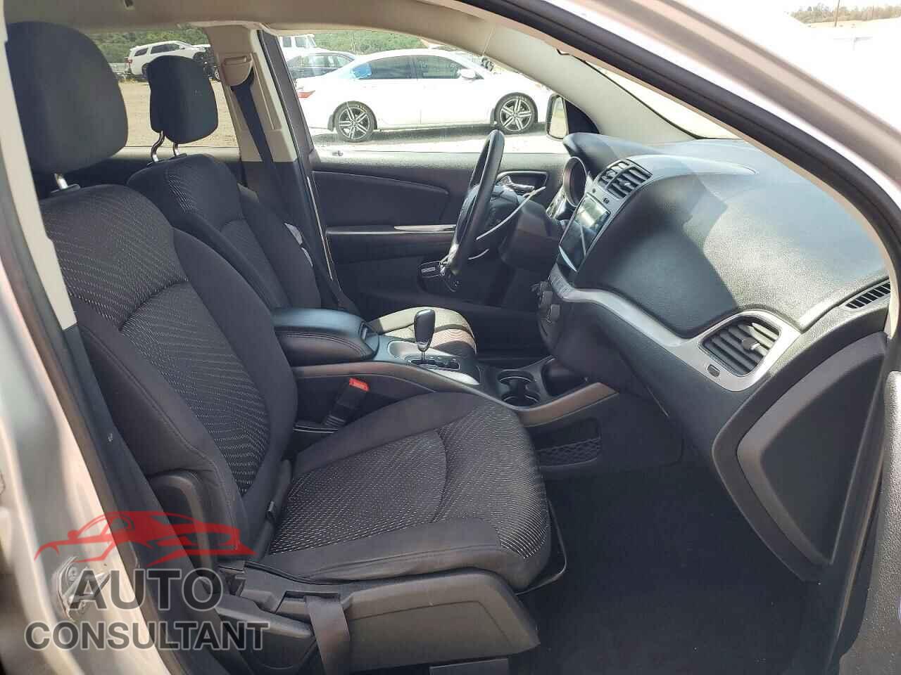 DODGE JOURNEY 2014 - 3C4PDCBB8ET290310