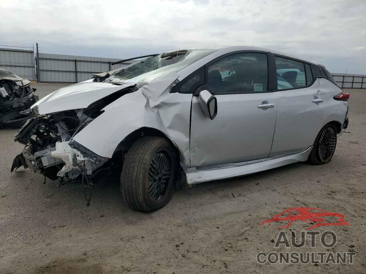 NISSAN LEAF 2023 - 1N4CZ1CV7PC558085