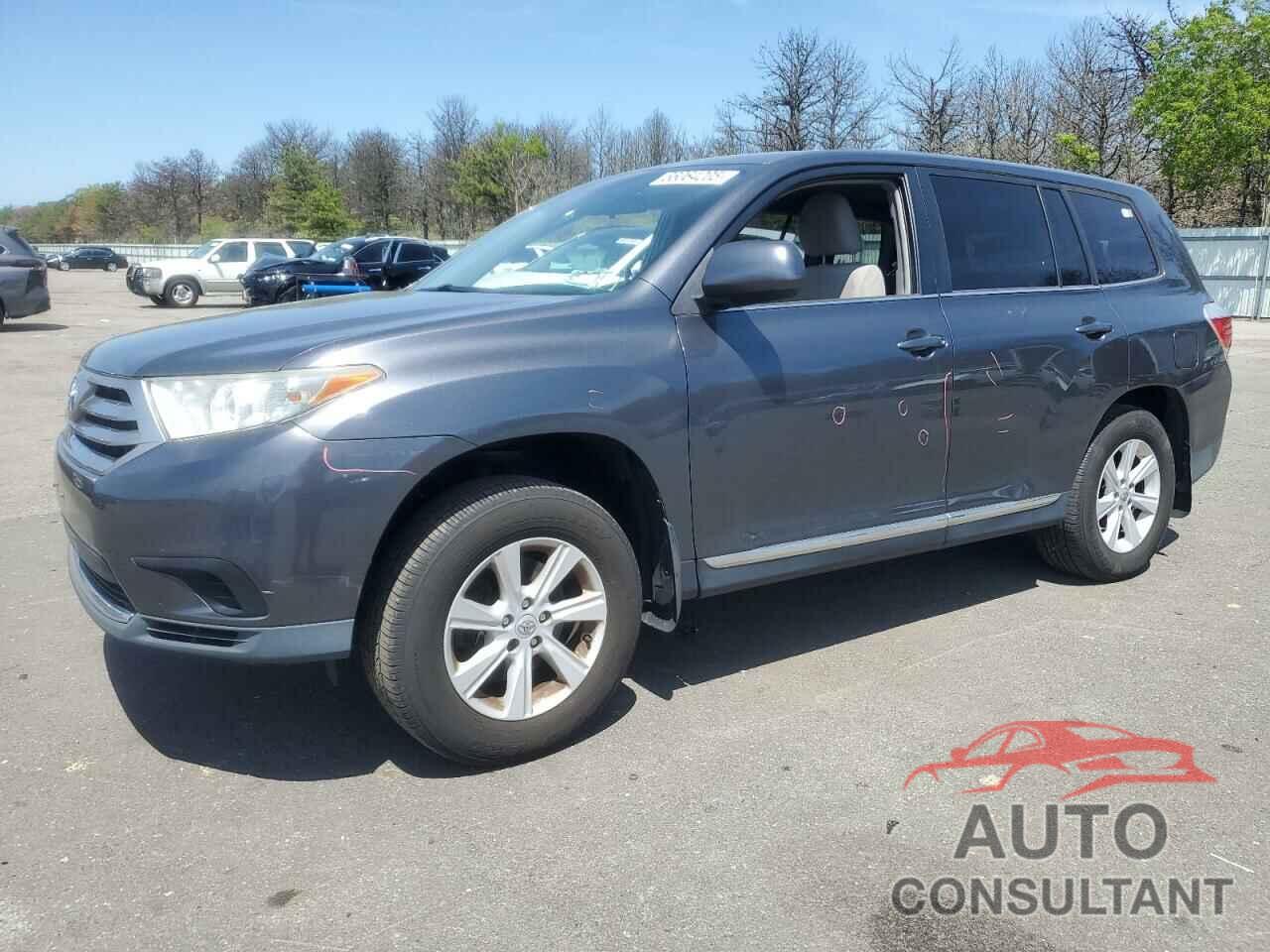 TOYOTA HIGHLANDER 2013 - 5TDBK3EH3DS246028