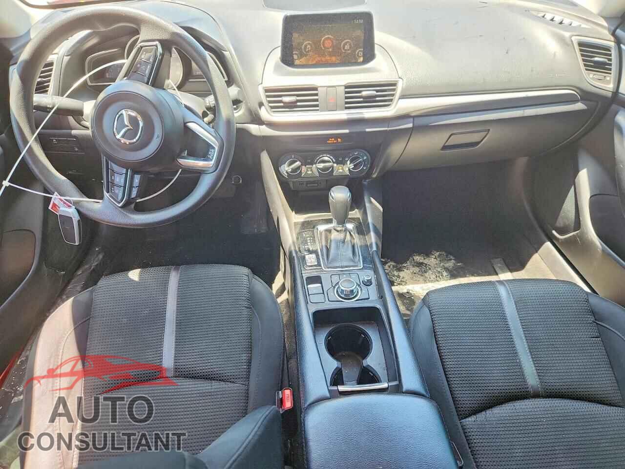 MAZDA 3 2017 - 3MZBN1U73HM120890