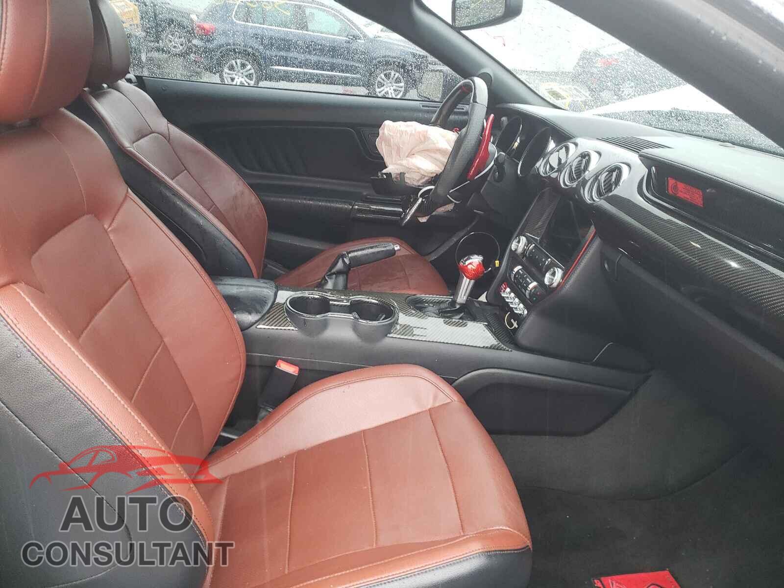 FORD MUSTANG 2017 - 1FATP8UH9H5307548
